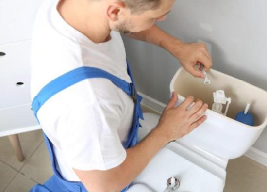 5. Mounting the Tank to the Toilet Bowl