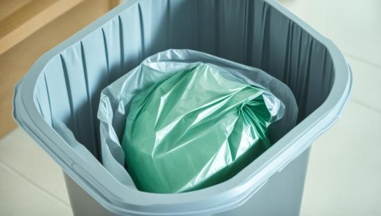 Maintaining a Clean and Tidy Kitchen with the Ideal Trash Can